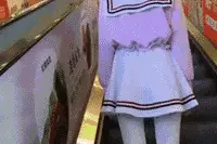 搞笑动图：姑娘你摊上大事了图片