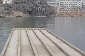 木结构案例｜木平台基础结构图片