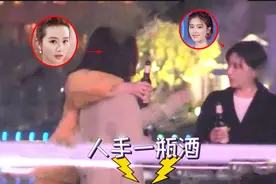 三个女人一台戏！刘诗诗阚清子江边喝酒，对瓶吹姿势太豪放图片