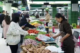 菜市场“最脏的”5种菜，超市员工从来不买，你可能天天在吃图片