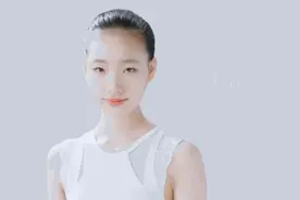 小s女儿正式出道，这该死的气质和辨识度太强了！图片