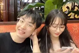 王者：赖神和瓜妹感情破裂，疑似瓜妹聊天记录曝出，嫌弃赖神穷图片