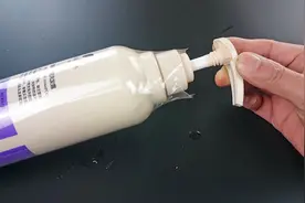 洗发水空瓶千万不要扔，简单改造，放在厨房有大作用，方法太棒了视频封面