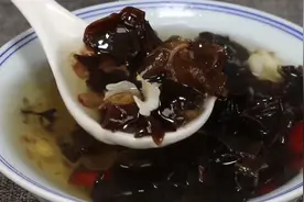 天凉了，教你一道养颜汤，每天喝一碗，健康养生又好喝图片