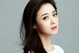 蒋欣曾和他同居13年，分手后从三线跌到18线，今女方让他高攀不起图片