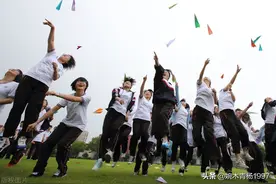 一位武汉家长12年的陪读生活，忍耐，再忍耐图片