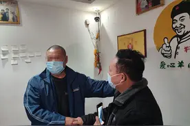 “八元烩面”老板遭辱骂掌掴事件进展：辱骂者已道歉图片