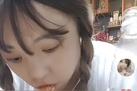95后残疾女孩靠做手工带乡亲致富，为努力而坚强的佳欣点赞图片
