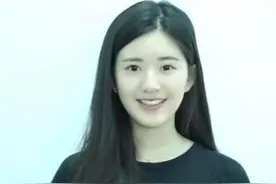 “陈芊芊”赵露思18岁长这样，不惧镜头全素颜，人美歌更甜图片