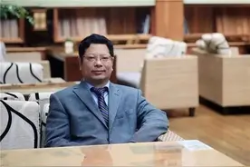 知名经济学家洪永淼将现身2021新中科技论坛第一讲图片