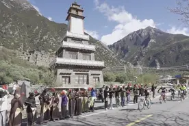 最美公路自行车赛！2020跨喜马拉雅自行车极限赛正在进行图片