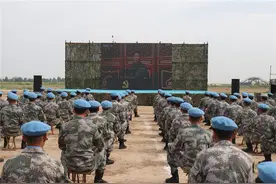 家书纸短，家国情长图片