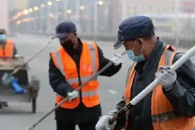 湖北三位文艺家联袂创作新歌《最美的背影》，致敬城市环卫工人！图片