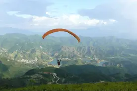 伞友飞起来 村民富起来！临海丁公园村借力体育IP变身旅游景区图片