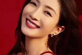 美女在我面前张开双腿，我该不该拒绝？图片