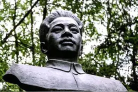 2006年，一个即将去世的老人对家人说：叶挺去世是我干的图片