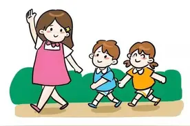 疫情下民办幼儿园花式自救：幼师卖包子 贷款做小吃图片