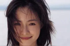 江一燕：一个被演艺事业耽误了的摄影师，热爱公益的最美演员图片