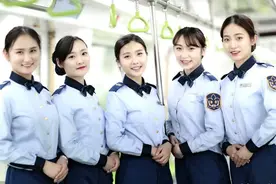 90后女司机开地铁最小20岁，每天动作和口号不下五六百次图片