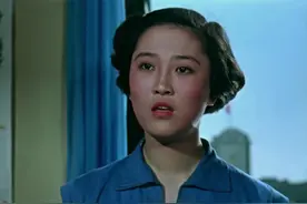 她是“卖国贼”的孙女，可惜只留下一部电影图片