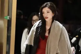 网友口中“活色生香”的身材是什么样？看看江疏影就知道了图片