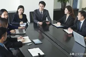 中高层领导多是空降？为什么不从内部提拔？看完此文，你就懂了图片