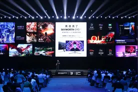 极致暗场、极速响应：创维首款OLED电竞显示器G90全面升级电竞体验图片