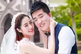 乡爱王小蒙回应再婚话题，直言不后悔疑承认离婚，现独自抚养儿女图片