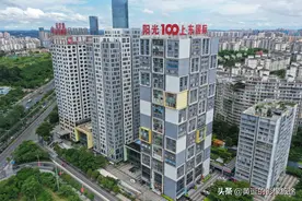 南宁街头“方块大楼”造型奇特 如用积木搭建而成图片