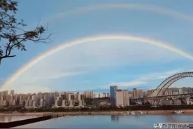 暴雨后的福利！重庆人的朋友圈上演晒彩虹大赛，你拍到了吗？图片
