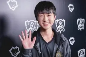 LPL人才断层，辅助位青黄不接，网友：现在LPL的顶级辅助都是老将图片