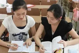 小学初中靠补课考高分，到了高中补课还有用吗？听听老师怎么说图片