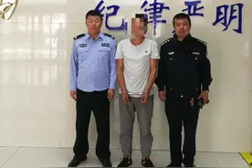 严抓不懈  查处各类交通违法行为，保德交警一刻也不放松图片