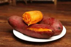 蒸红薯，直接用水蒸是大错！牢记5点，个个软糯香甜，不干不噎人图片