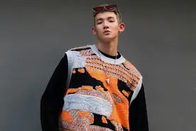 “全网最细男人”梅尼耶，刘德华给他打辅助，靠内容掌控千万流量图片