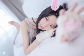 小说：他是阔少雇来的顶尖保镖，却被小伙一拳打碎手骨，狼狈认输图片