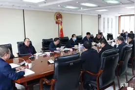 成少平组织召开麦积区马跑泉主镇区项目建设调度推进会图片
