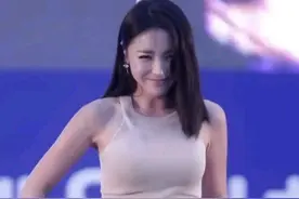 韩国女星洪真英图片