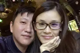创奇迹！瘫痪20年桑兰和丈夫已生下儿子，4岁推轮椅照顾妈妈图片