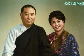 十世班禅活佛对19岁女孩一见钟情，女孩：我就是佛祖派来考验你的图片