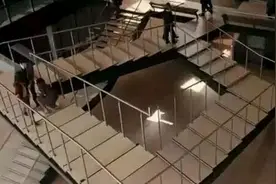 《龙岭迷窟》中，铁三角走不出去的悬魂梯到底是怎么回事图片