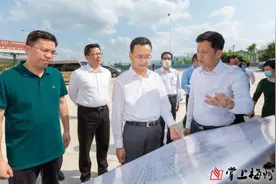 张爱军调研东山文旅康养小镇规划建设工作：加快东山医院建设 提升医疗服务水平图片
