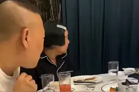 郭德纲、王惠夫妇举办晚宴，与老艺术家畅谈，为何不见陶阳的身影图片