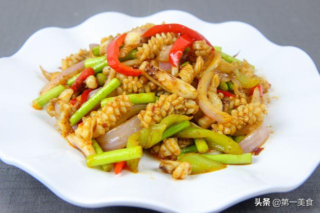 鱿鱼的做法 2026年鱿鱼的做法家常爆炒鱿鱼
