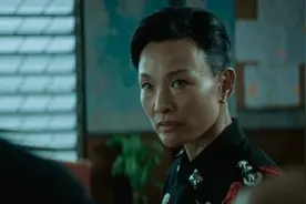 太优秀！陈冲21岁大女儿哈佛毕业，还拿到学校最高荣誉被赞大学霸图片