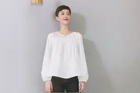 #衬衫太老气？试试娃娃衫，清新减龄又显高#图片