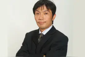 四川穷小子，开1000个蛋糕店，年销售20亿，却抛下糟糠之妻图片