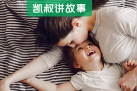 凌晨1点，5岁儿子躲在厕所，拉开门后，我泣不成声图片