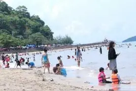 柬埔寨旅游业人士呼吁放宽入境限制，并开放娱乐场所图片