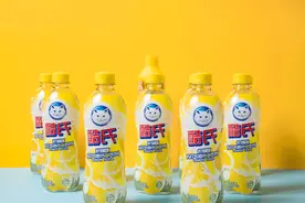 白猫出汽水了，洗洁精味的...图片